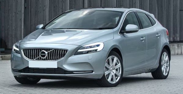 What Kind Of Car is Volvo V40