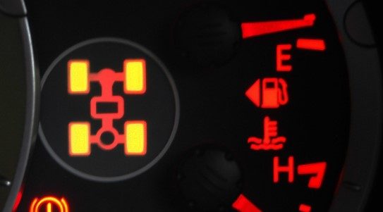 How to Fix the Dodge AWD Warning Light