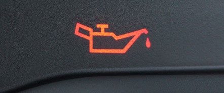 What Causes the Low Engine Oil Pressure Warning Light to Come On