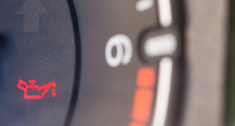 What to Do If the Low Engine Oil Pressure Warning Light Comes On