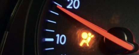What to do if the Airbag Warning Light Comes on in Your Car