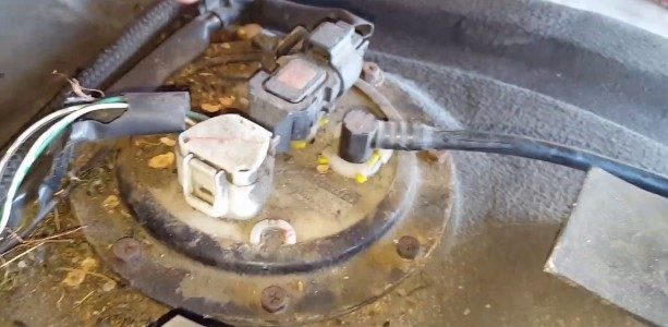 How the Highlander Fuel Containment Valve Works