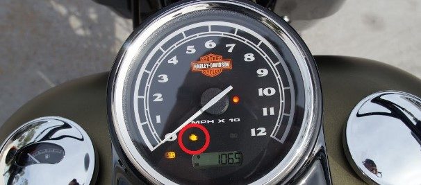 What the Harley Davidson Dash Warning Lights Mean