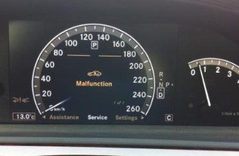 Why Mercedes Benz Suspension Warning Light On