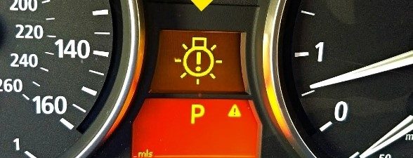 What to Do If the BMW Light Bulb Warning Symbol Comes On