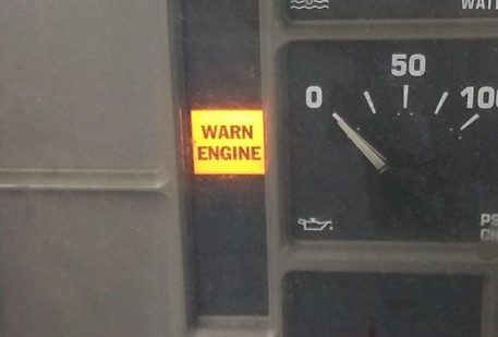 What to do when the International Truck Warn Engine Light comes on