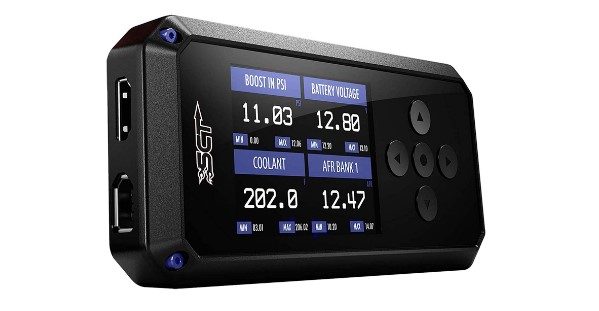 SCT Performance – 40490: An advanced tuner enhancing vehicle efficiency and power.