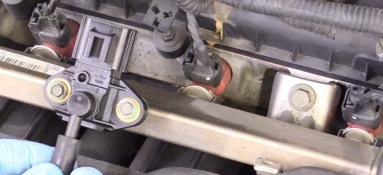 ford focus Exhaust and Fuel System Problem