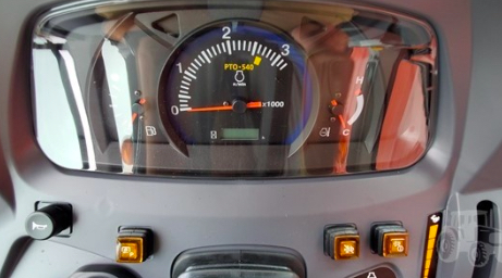 Decoding the Dashboard: Kubota MX6000 Warning Lights